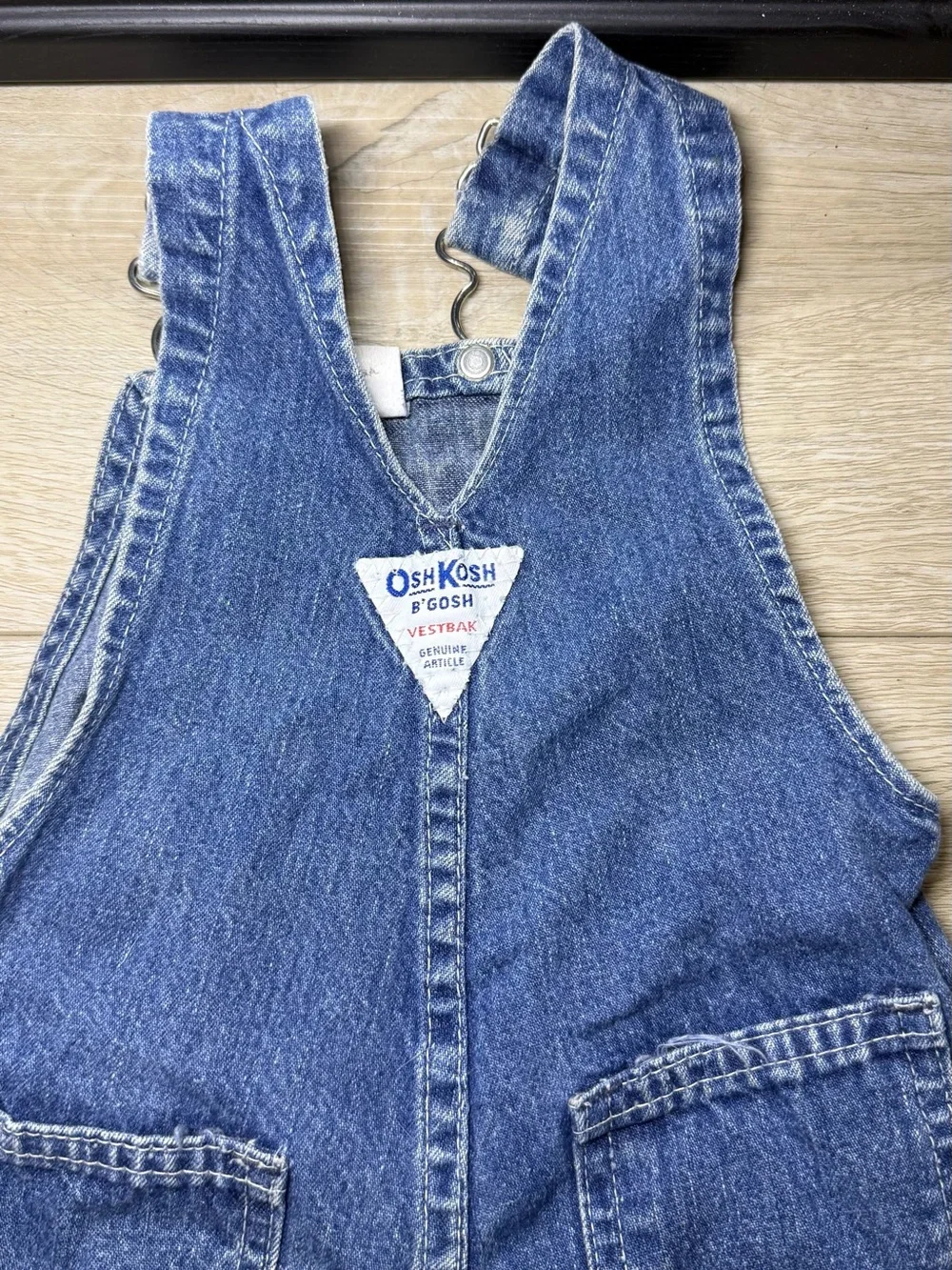 Vintage 1990s Oshkosh B’Gosh Dark Denim Shortalls With Pockets & Paper Tag